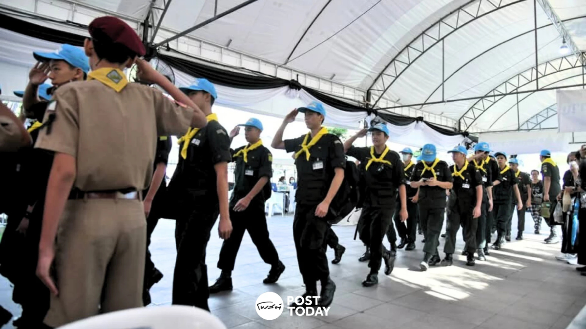 ประชาชนเข้ากราบถวายบังคมพระบรมศพวานนี้กว่า 6 พันคน ประชาชนเข้ากราบถวายบังคมพระบรมศพวานนี้กว่า 6 พันคน