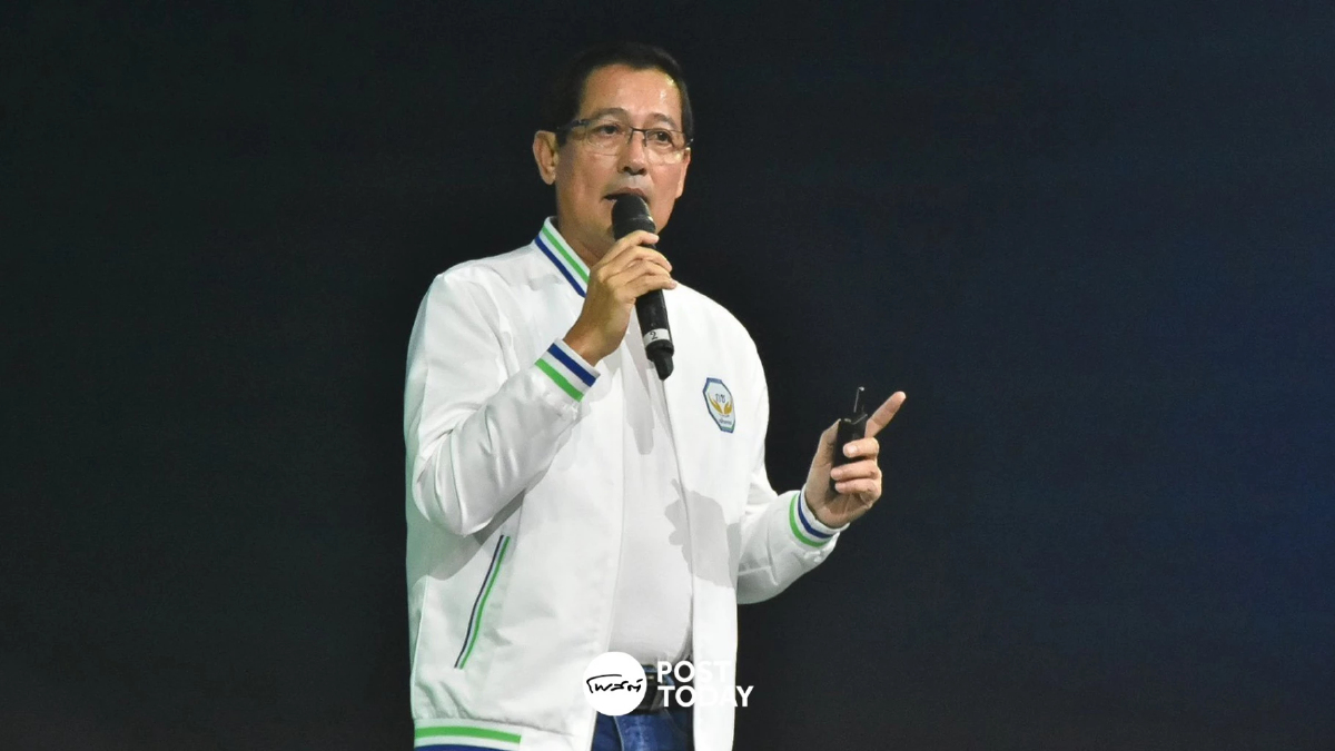 น.อ.อนุดิษฐ์ ชี้สังคมสองมาตรฐาน ปม ส.ส.สงขลาโดนอายัดทรัพย์ น.อ.อนุดิษฐ์ ชี้สังคมสองมาตรฐาน ปม ส.ส.สงขลาโดนอายัดทรัพย์