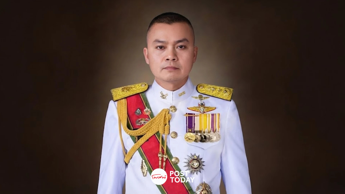 โปรดเกล้าฯ พระราชทานยศพลเอกแม่ทัพกุ้งตั้งเป็นราชองครักษ์พิเศษ โปรดเกล้าฯ พระราชทานยศพลเอกแม่ทัพกุ้งตั้งเป็นราชองครักษ์พิเศษ