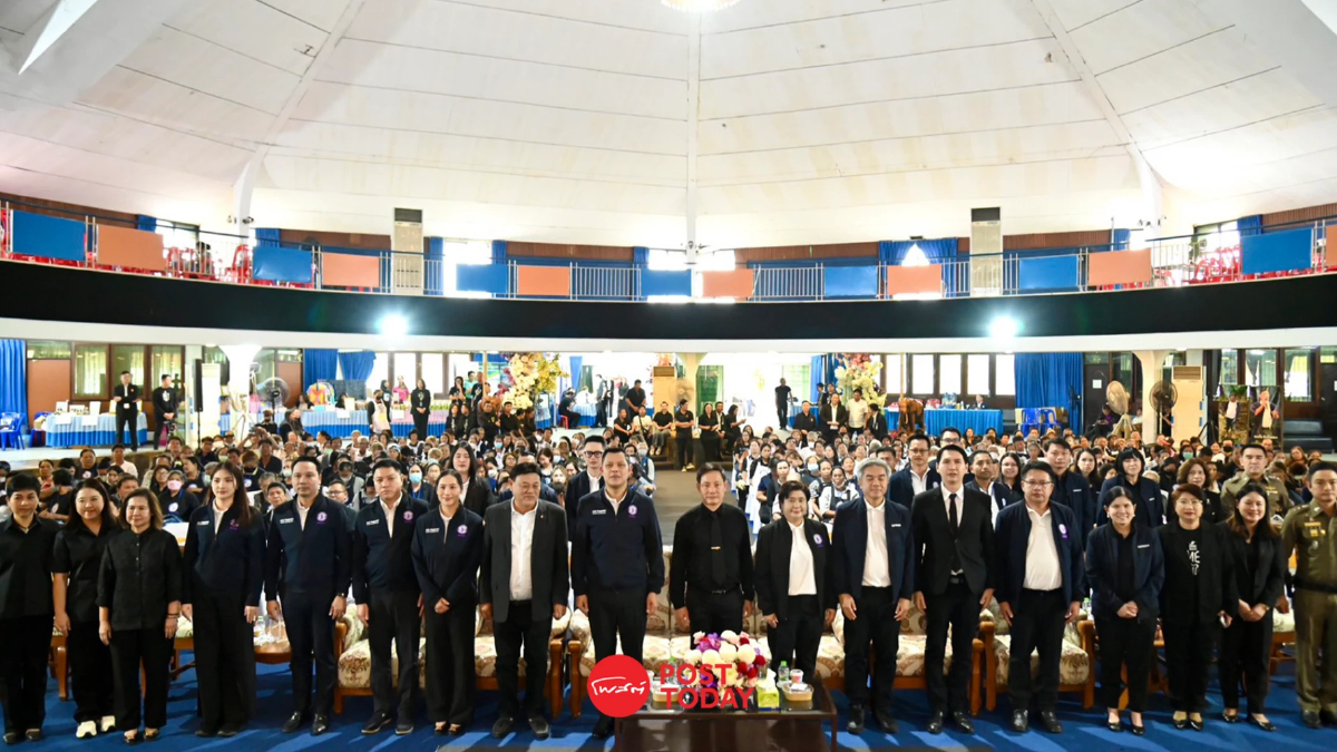 “ธนกร” ชูโมเดล ช่วย SMEs ชลบุรี ดันคนตัวเล็ก สู้คนตัวใหญ่ “ธนกร” ชูโมเดล ช่วย SMEs ชลบุรี ดันคนตัวเล็ก สู้คนตัวใหญ่