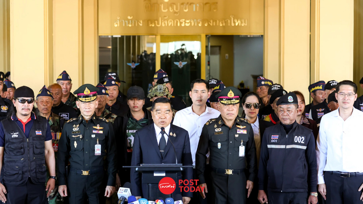 “พล.อ.ณัฐพล” ย้ำไทยหยุดยิง หากเขมรสิ้นความเป็นปฏิปักษ์ ยัน F 16 ไม่โจมตีพื้นที่พลเรือน “พล.อ.ณัฐพล” ย้ำไทยหยุดยิง หากเขมรสิ้นความเป็นปฏิปักษ์ ยัน F 16 ไม่โจมตีพื้นที่พลเรือน