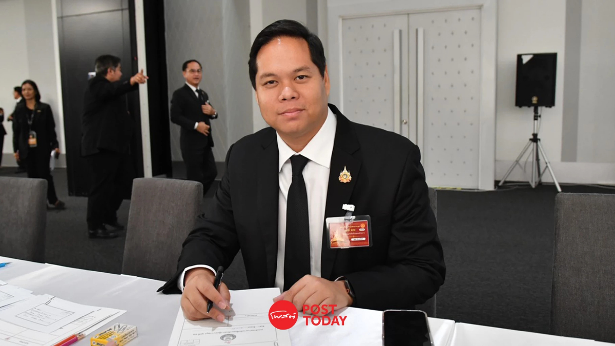 'สรรเพชญ' รายงานตัวสส.สมัย 2 ลั่นเดินหน้าพัฒนาสงขลา-เร่งรัดงานค้าง 'สรรเพชญ' รายงานตัวสส.สมัย 2 ลั่นเดินหน้าพัฒนาสงขลา-เร่งรัดงานค้าง