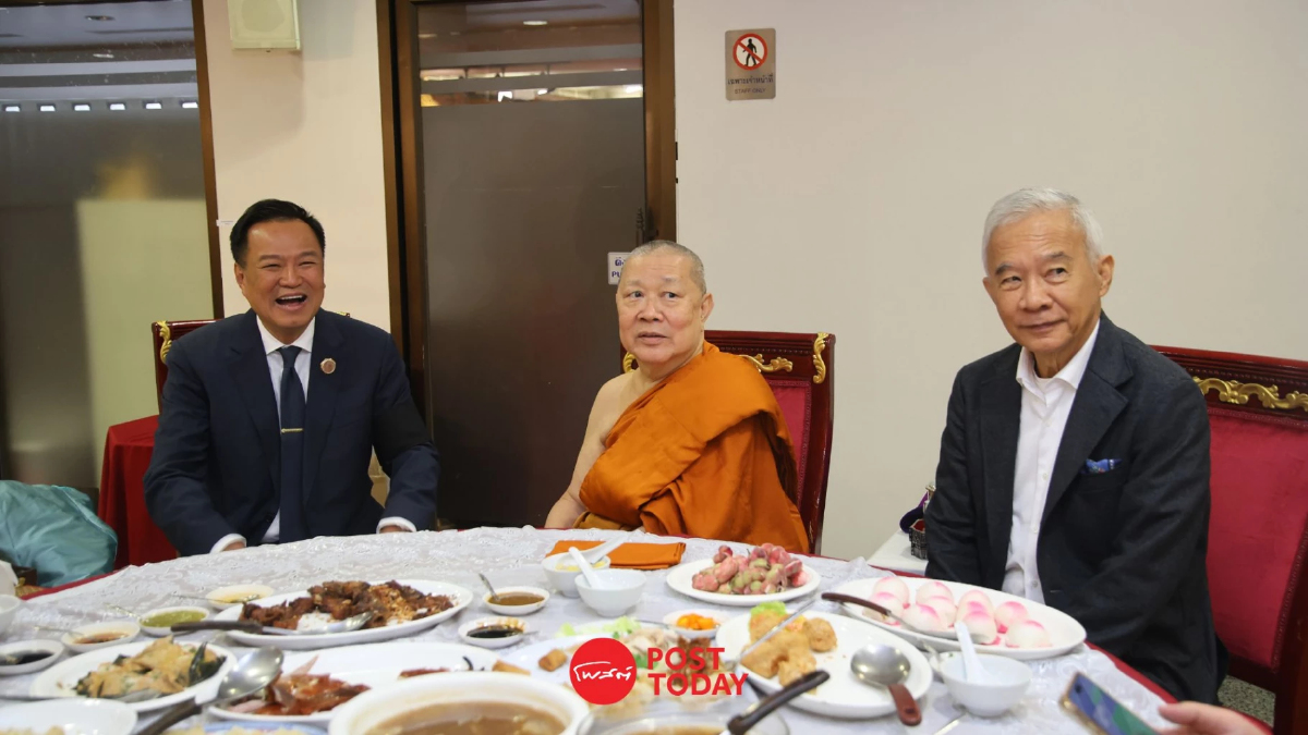 อนุทิน อวยพรวันเกิด 71 ปี สุวัจน์ ถึงวัดไตรมิตร หลังชนะเลือกตั้ง อนุทิน อวยพรวันเกิด 71 ปี สุวัจน์ ถึงวัดไตรมิตร หลังชนะเลือกตั้ง