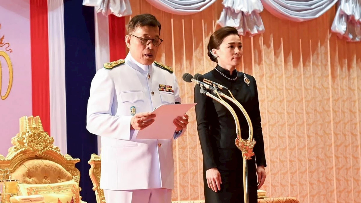 ในหลวง พระราชินีเสด็จฯเปิดรัฐพิธีประชุมสภาครั้งแรกปี2569 ณ อาคารรัฐสภา ในหลวง พระราชินีเสด็จฯเปิดรัฐพิธีประชุมสภาครั้งแรกปี2569 ณ อาคารรัฐสภา
