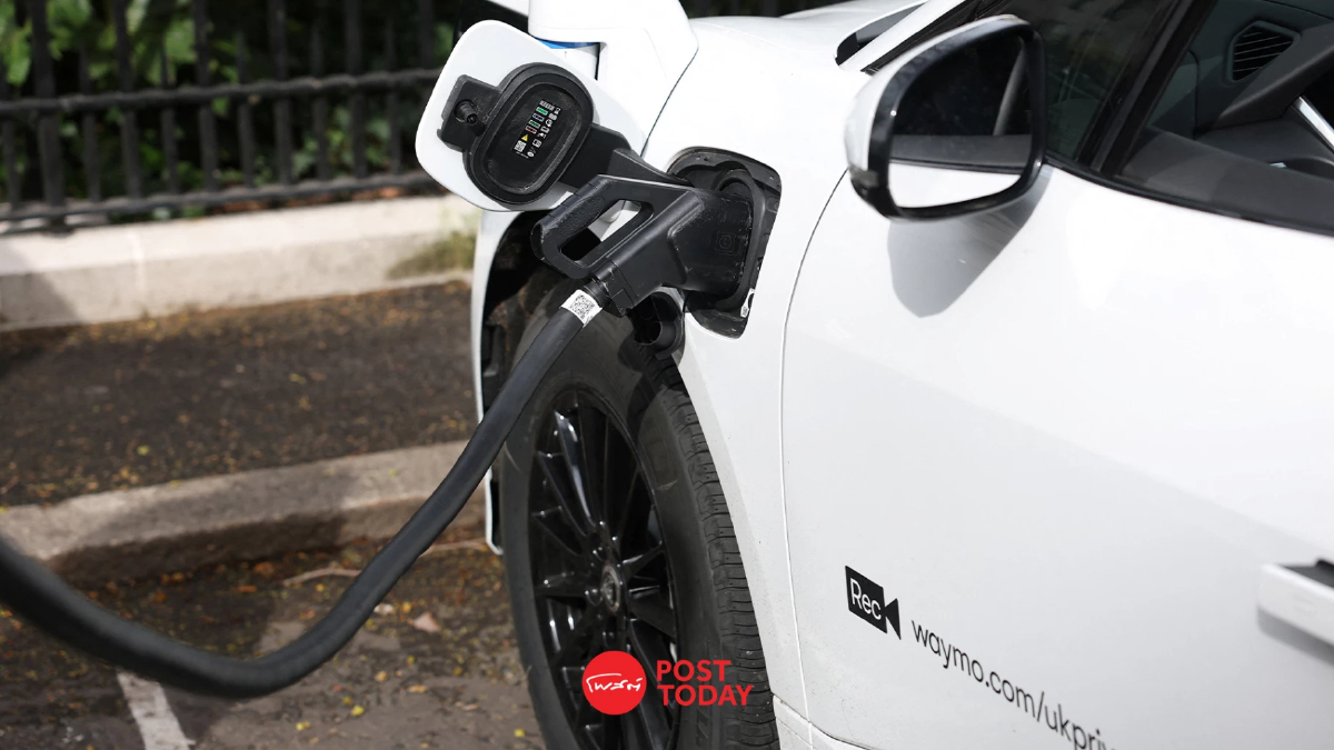 วิกฤตพลังงานดันยอด EV พุ่ง! ส่องรถจีนราคา 4 แสน มอเตอร์โชว์ 2026 วิกฤตพลังงานดันยอด EV พุ่ง! ส่องรถจีนราคา 4 แสน มอเตอร์โชว์ 2026