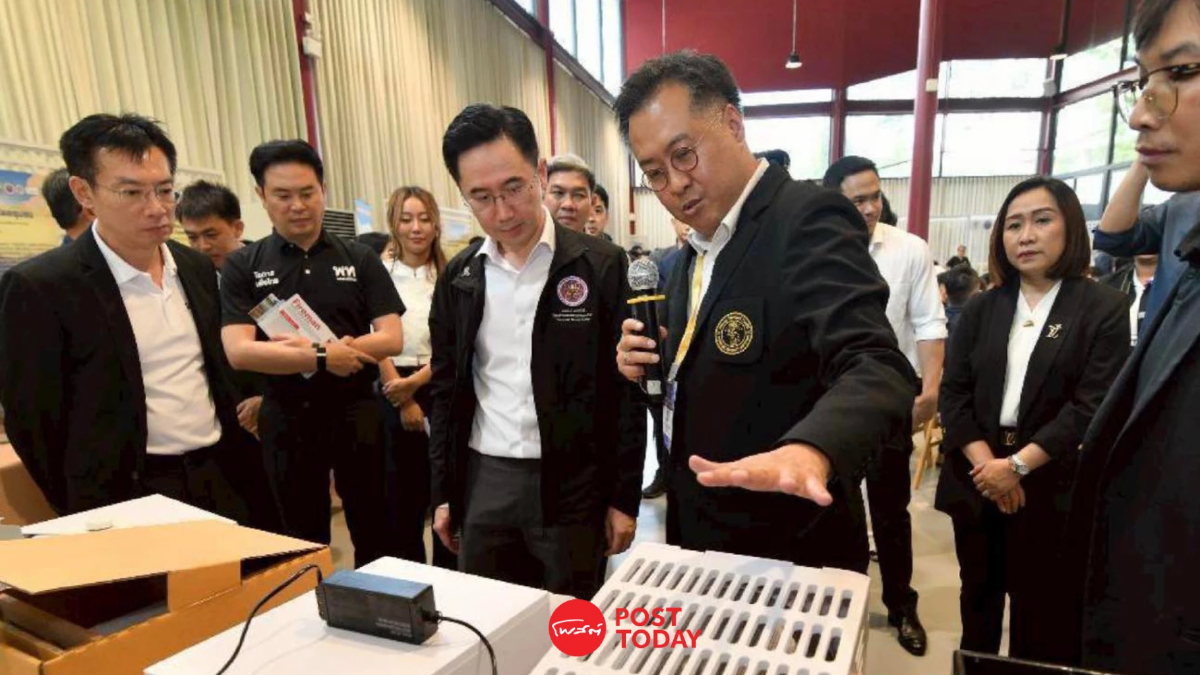 “ยศชนัน” ชูโมเดล “เลิกเผา เป๋าตุง” ดันนวัตกรรมแปรรูปวัสดุเกษตรสู้ PM2.5 “ยศชนัน” ชูโมเดล “เลิกเผา เป๋าตุง” ดันนวัตกรรมแปรรูปวัสดุเกษตรสู้ PM2.5