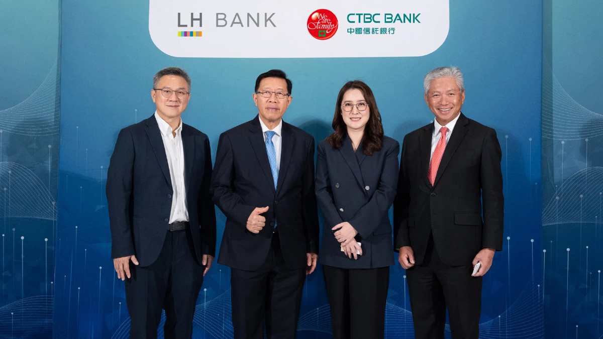 LH Bank เสริมแกร่งลูกค้า จัดสัมมนามุมมองทองคำ ค่าเงิน และอัตราดอกเบี้ย รับมือตลาดผันผวน LH Bank เสริมแกร่งลูกค้า จัดสัมมนามุมมองทองคำ ค่าเงิน และอัตราดอกเบี้ย รับมือตลาดผันผวน