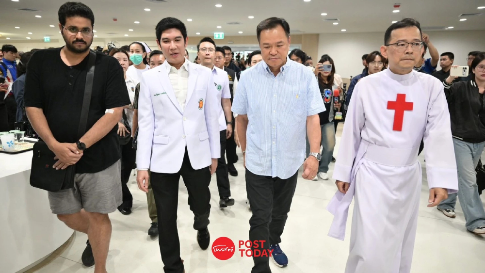"อนุทิน" รุดเยี่ยม ผู้ประสบเหตุรถไฟชนรถเมล์สั่งเยียวยาเต็มที่