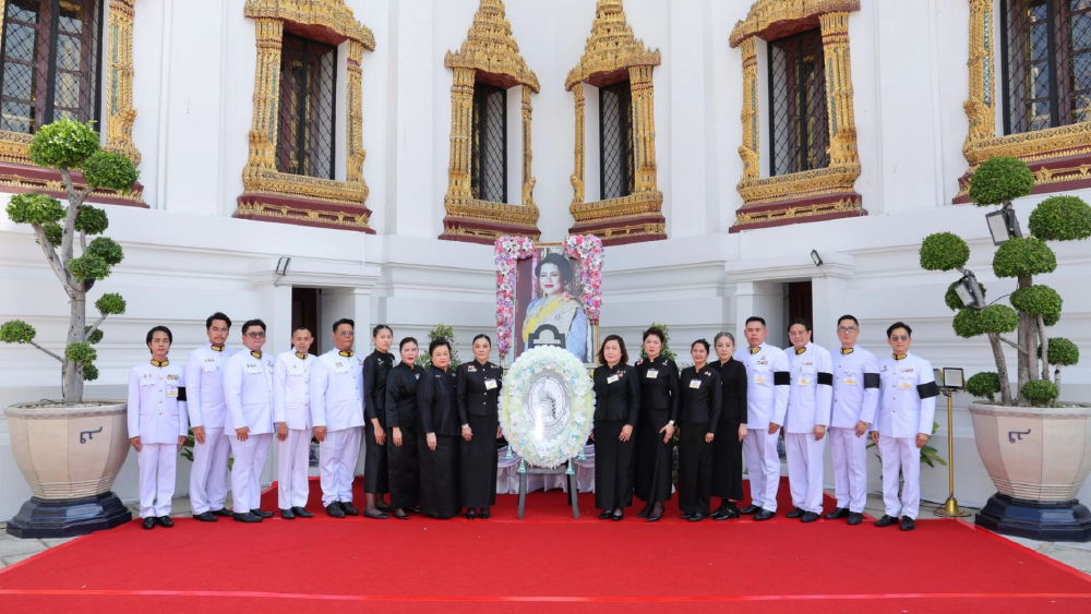 มูลนิธิสมเด็จพระนางเจ้าอินทรศักดิศจีฯ ร่วมบำเพ็ญกุศลถวายพระบรมศพ
