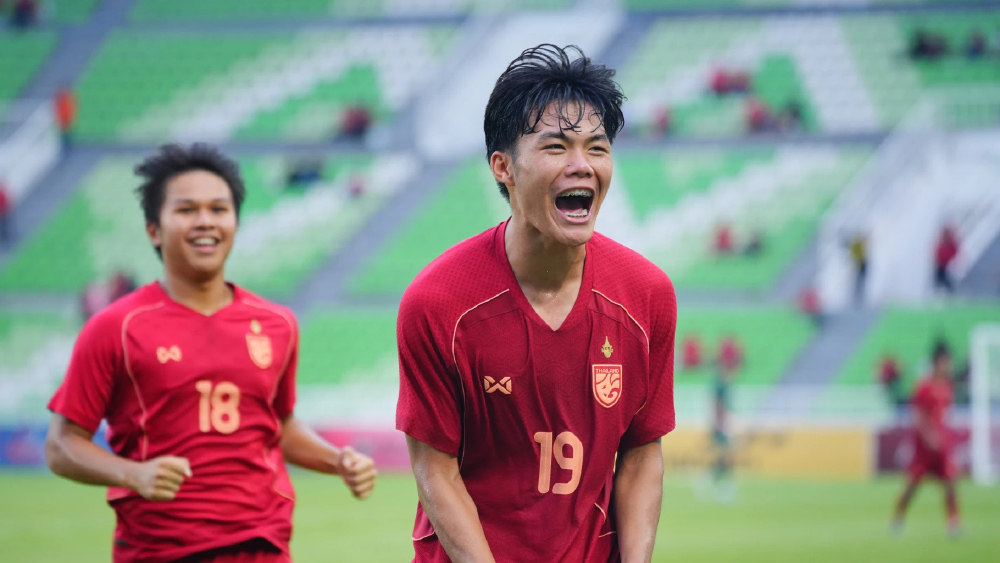 ไทยยิงเขมรยับ ! รัวไม่ยั้ง ไทย ถล่มชนะ กัมพูชา 4-0 ชิงฯอาเซียน U19 ไทยยิงเขมรยับ ! รัวไม่ยั้ง ไทย ถล่มชนะ กัมพูชา 4-0 ชิงฯอาเซียน U19