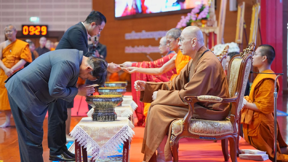 มจร จัดพิธีมอบทุนการศึกษา “Hong Kong Glorious Sun & Tung Lum Pure Land”