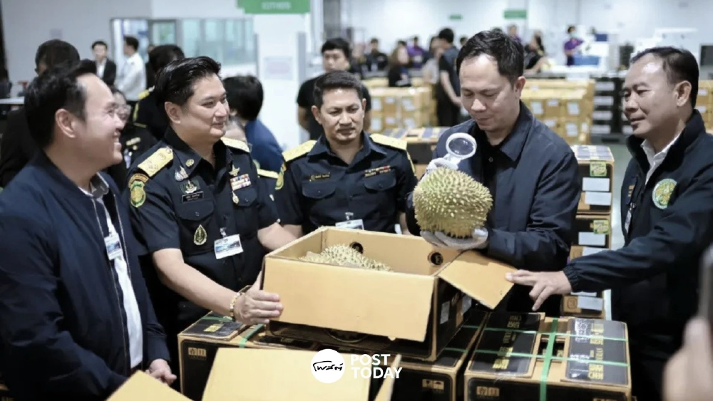 "สรวุฒิ" ลุยสุวรรณภูมิ คุมเข้มส่งออกสินค้าเกษตร สกัดสวมสิทธิ์สินค้าไทย "สรวุฒิ" ลุยสุวรรณภูมิ คุมเข้มส่งออกสินค้าเกษตร สกัดสวมสิทธิ์สินค้าไทย