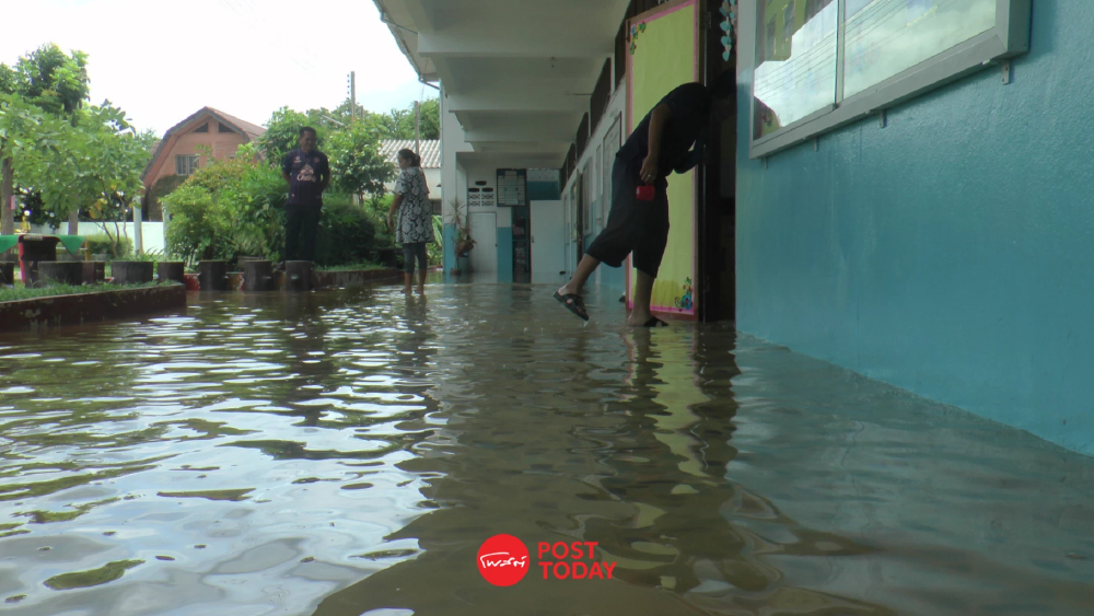 รัฐบาลให้อำนาจ ผอ.โรงเรียนสั่งปิดหนีน้ำท่วมปี 69 ทันที เน้นปลอดภัยสูงสุด