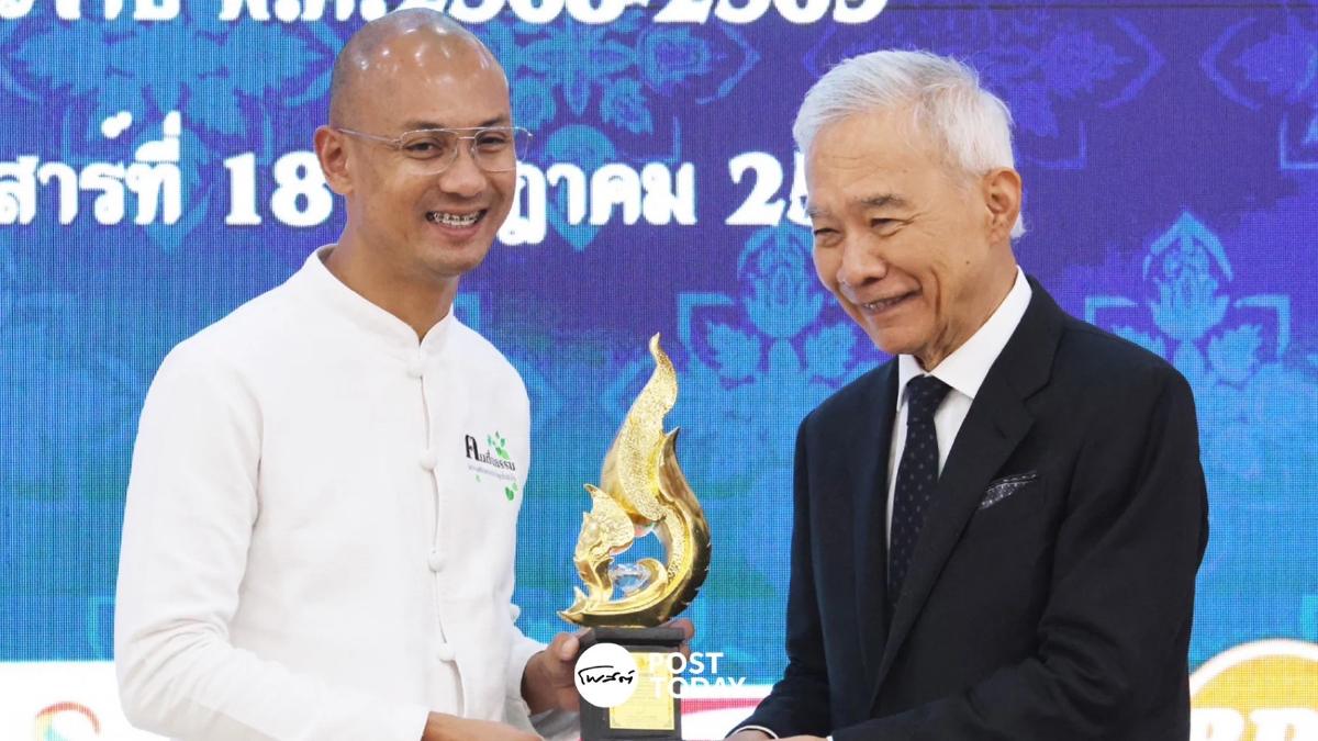 สุวัจน์ มอบรางวัล “เพชรกนก-กนกนาคราช” 2569 เชิดชูคนดีศรีแผ่นดิน สุวัจน์ มอบรางวัล “เพชรกนก-กนกนาคราช” 2569 เชิดชูคนดีศรีแผ่นดิน