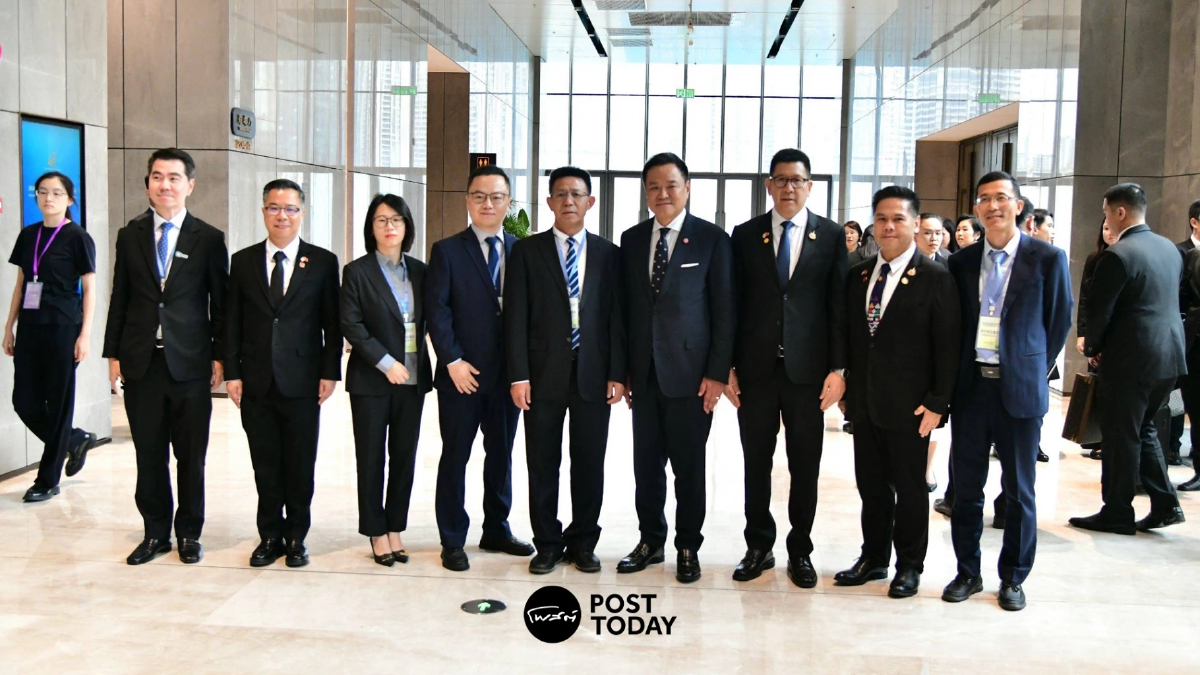 รัฐบาลโรดโชว์ดึงจีนตั้งฐานการผลิต คาดเงินลงทุน 7 หมื่นล้านบาท รัฐบาลโรดโชว์ดึงจีนตั้งฐานการผลิต คาดเงินลงทุน 7 หมื่นล้านบาท
