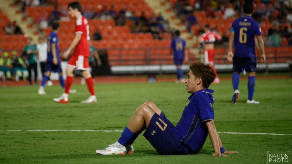 ผลบอลสุดรันทด ! ไทย แพ้ สิงคโปร์ 1-2 "ช้างศึก" ได้บุญเก่าลิ่วชิง อาเซียนคัพ ผลบอลสุดรันทด ! ไทย แพ้ สิงคโปร์ 1-2 "ช้างศึก" ได้บุญเก่าลิ่วชิง อาเซียนคัพ