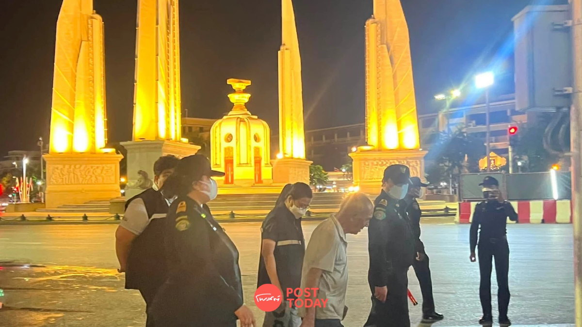 “ศานนท์” ลงตรอกสาเก คัดกรองคนไร้ที่พึ่ง 3 วัน พา 73 รายเข้าสู่ระบบแล้ว “ศานนท์” ลงตรอกสาเก คัดกรองคนไร้ที่พึ่ง 3 วัน พา 73 รายเข้าสู่ระบบแล้ว