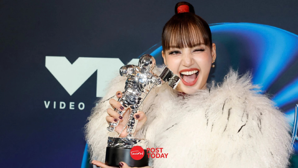 ลิซ่า ปังไม่หยุด! คว้ารางวัล Best Pop บนเวทีระดับโลก MTV VMAs 2026