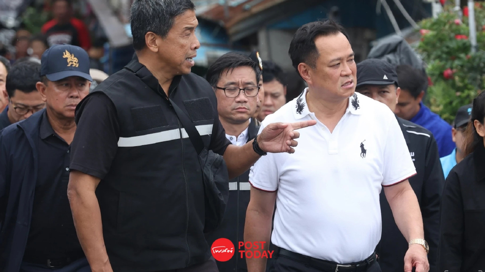 นายกฯ ลงพื้นที่ กทม. ตรวจน้ำท่วม สั่งเร่งช่วยเหลือประชาชน