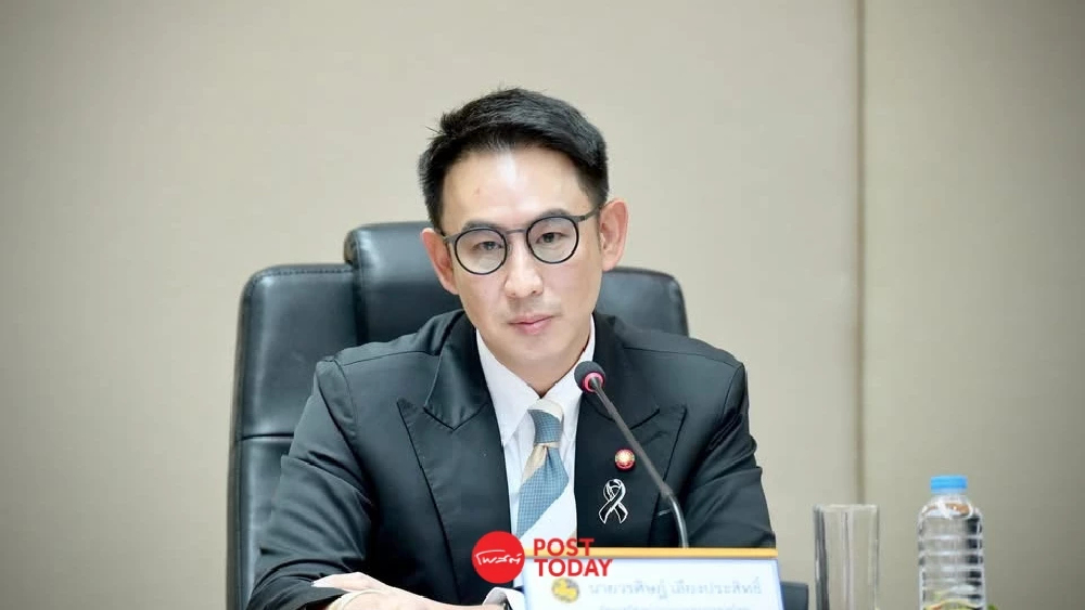 มท.สั่งถอด 5,925 รายทุจริตสอบ เตรียมลุยอาญา-เรียกเงินเดือนคืน มท.สั่งถอด 5,925 รายทุจริตสอบ เตรียมลุยอาญา-เรียกเงินเดือนคืน