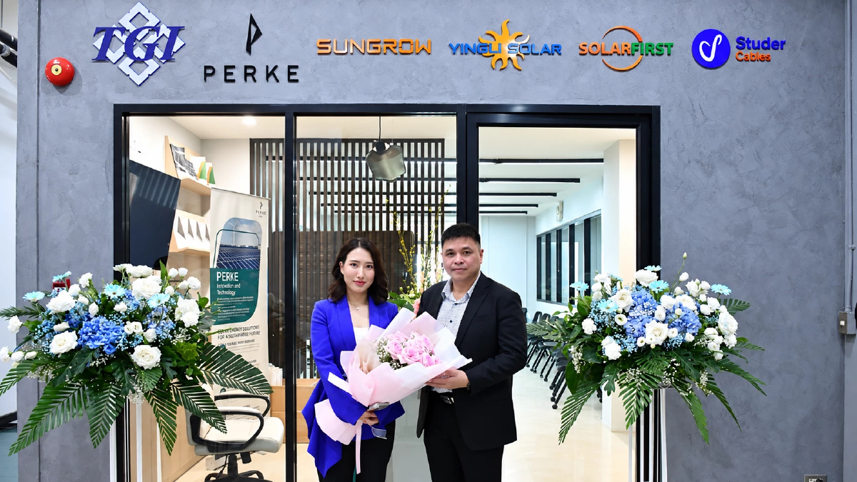 TGI ร่วมกับ PERKE (เพิร์ก) เปิดตัวศูนย์การเรียนรู้พลังงานแสงอาทิตย์ Solar Learning Center มุ่งสร้างองค์ความรู้ พัฒนาทักษะ และยกระดับมาตรฐานช่างติดตั้งโซลาร์เซลล์ ในประเทศไทย TGI ร่วมกับ PERKE (เพิร์ก) เปิดตัวศูนย์การเรียนรู้พลังงานแสงอาทิตย์ Solar Learning Center มุ่งสร้างองค์ความรู้ พัฒนาทักษะ และยกระดับมาตรฐานช่างติดตั้งโซลาร์เซลล์ ในประเทศไทย