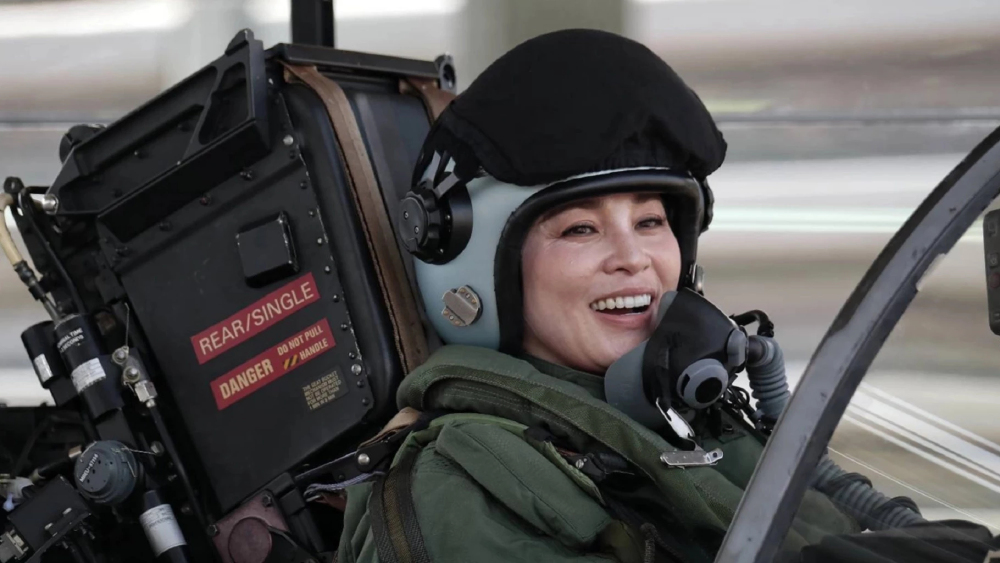 Saab ชื่นชมพระปรีชาสามารถ “พระราชินีสุทิดา” ทรงขับ "กริพเพน" ครั้งประวัติศาสตร์