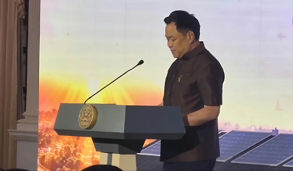 'นายกฯอนุทิน' เปิดโครงการ "โซลาร์ภาคประชาชน" รัฐอุดหนุน 5 หมื่นบาท 'นายกฯอนุทิน' เปิดโครงการ "โซลาร์ภาคประชาชน" รัฐอุดหนุน 5 หมื่นบาท
