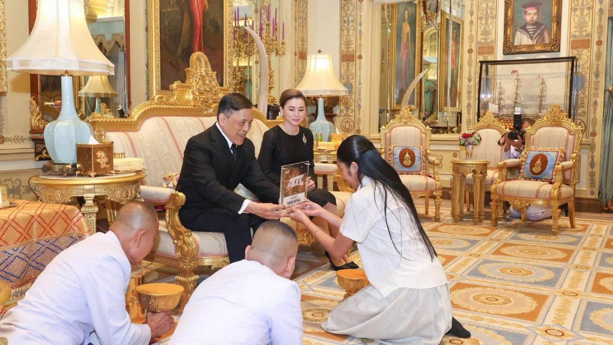 ในหลวง-พระราชินี พระราชทานพระบรมราชวโรกาสให้ “เนเน่” พร้อมครอบครัว เข้าเฝ้าฯ ในหลวง-พระราชินี พระราชทานพระบรมราชวโรกาสให้ “เนเน่” พร้อมครอบครัว เข้าเฝ้าฯ