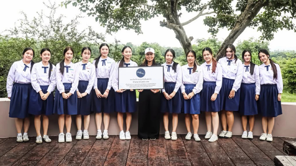 นักเรียน ม.6 มาแตร์เดอีฯ มอบเงินกว่า 1 แสน ช่วยเหลือมูลนิธิเพื่อนสัตว์ป่า นักเรียน ม.6 มาแตร์เดอีฯ มอบเงินกว่า 1 แสน ช่วยเหลือมูลนิธิเพื่อนสัตว์ป่า